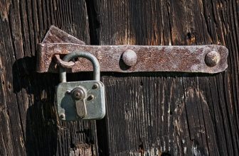 Waarom een composiet schutting de slimme keuze is